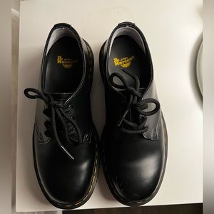 Black loafers 1461 doc martens
